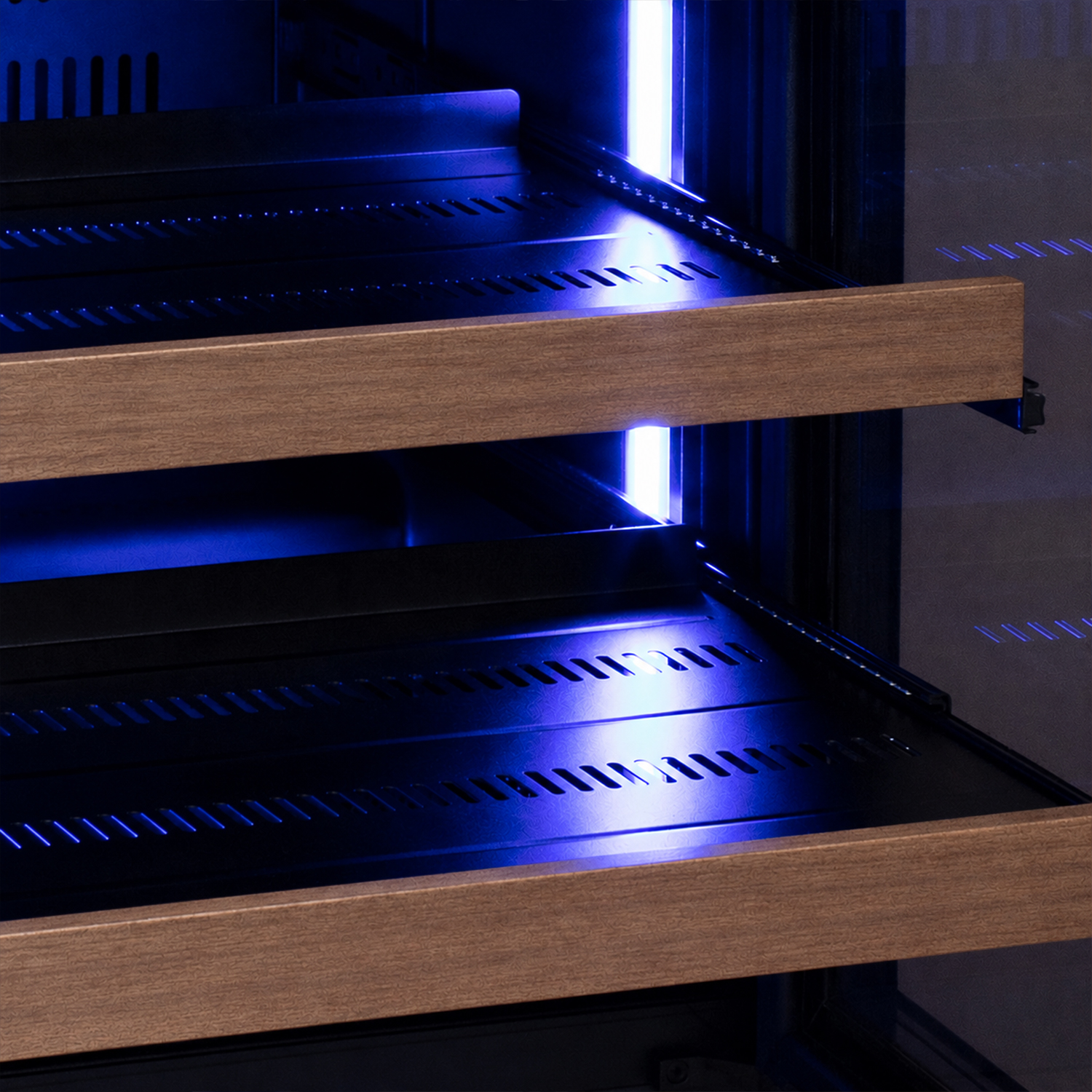 Beverage Center with Thin Metal Shelves